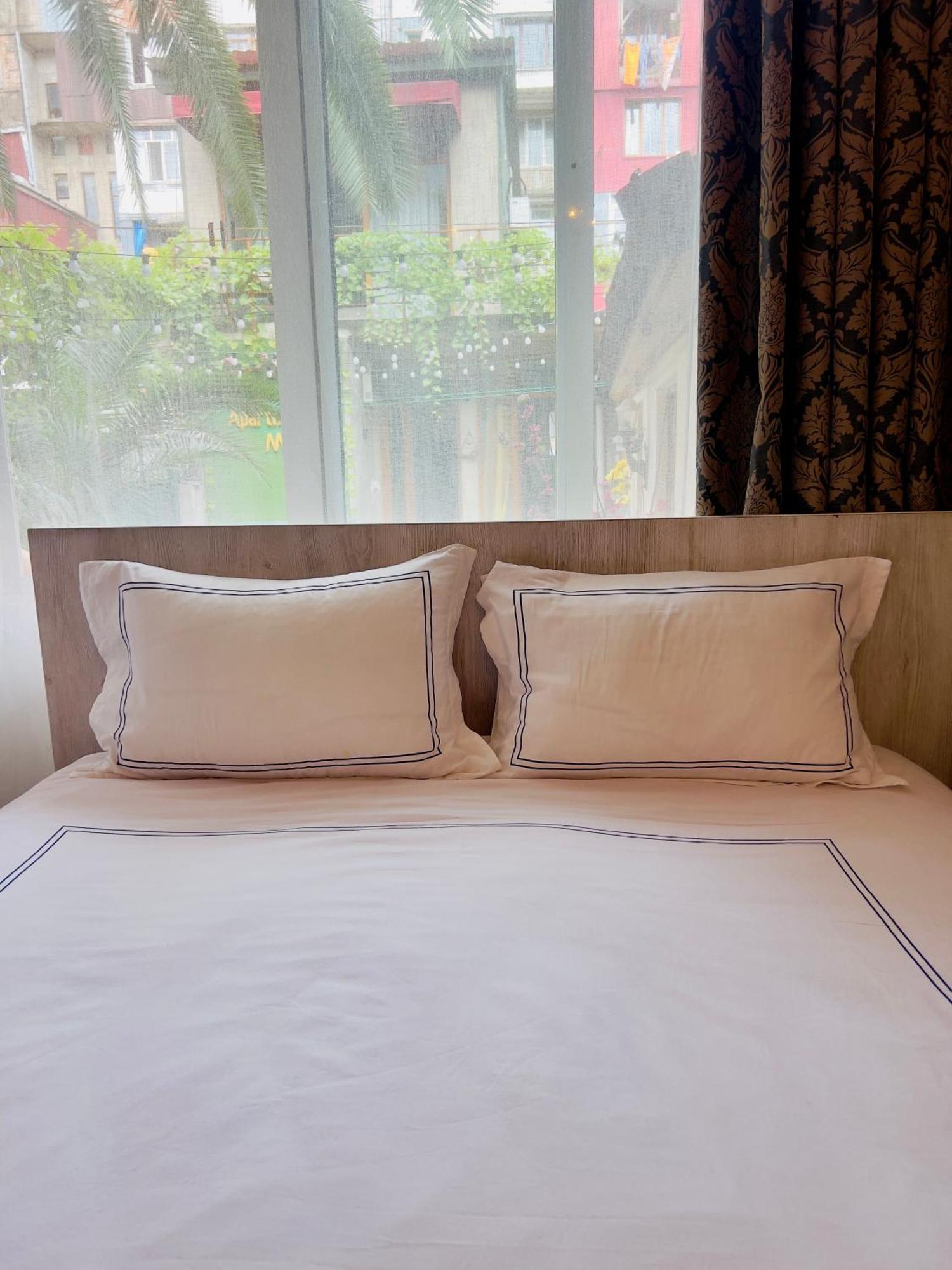 Apartment Maisi Batumi Kültér fotó