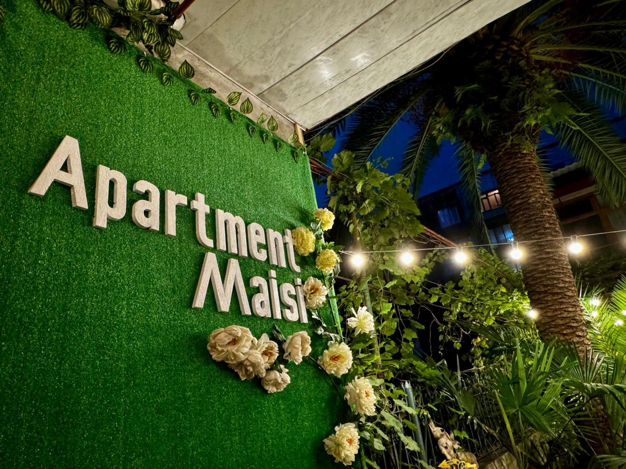 Apartment Maisi Batumi Kültér fotó